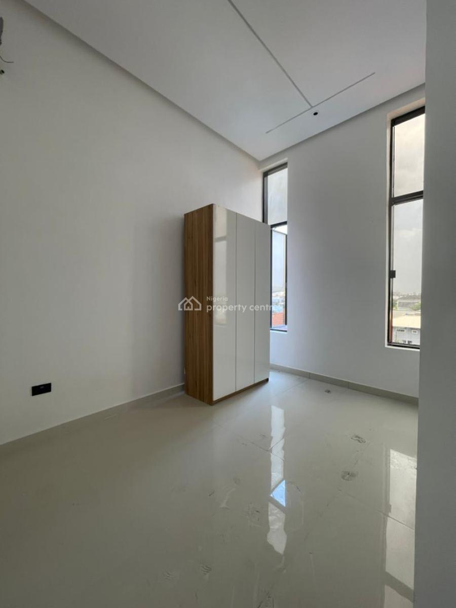 4 Units of 3 Bedroom Flats, Off Freedom Way, Lekki Phase 1, Lekki, Lagos, Flat / Apartment for Sale