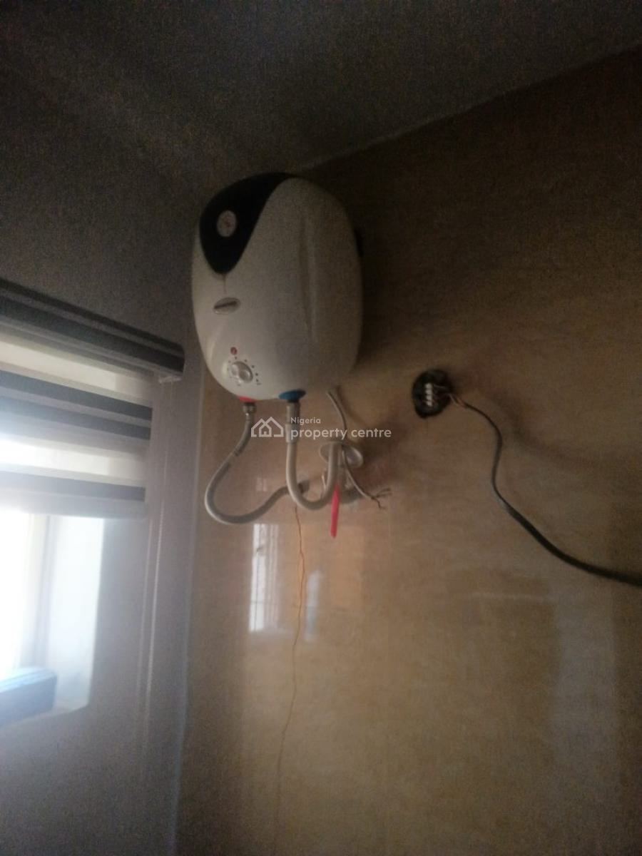 Executive Mini Flat (upstairs), Ikeja Gra, Ikeja, Lagos, Mini Flat (room and Parlour) for Rent