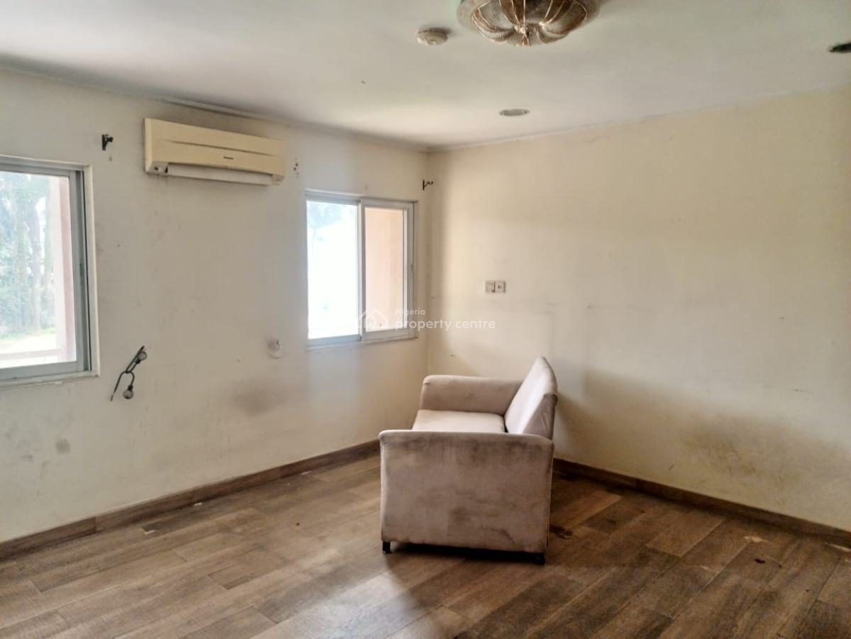 Massive 7 Units  of  Terraces Duplexes + B.qs on Extensive Land Space, Ikeja Gra, Ikeja, Lagos, Terraced Duplex for Rent