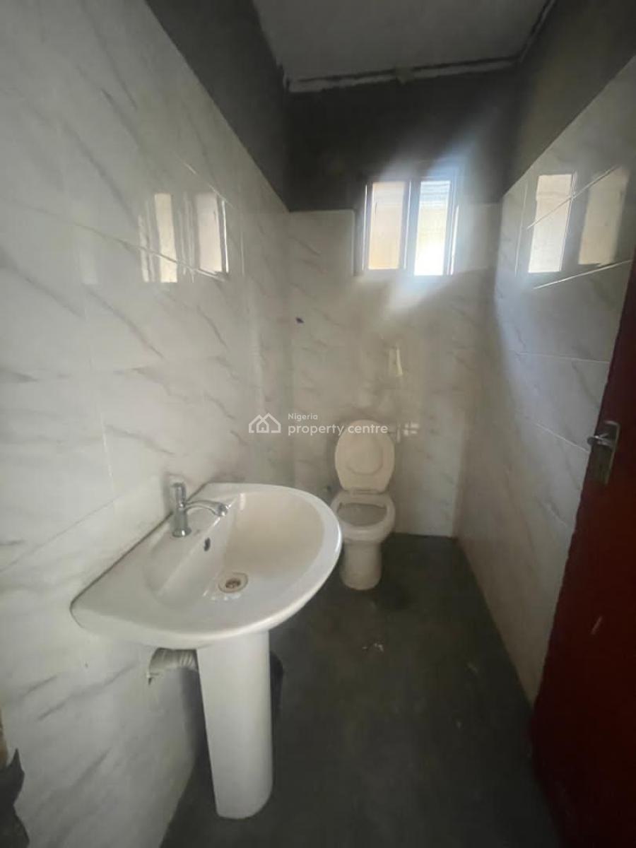 Decent 3 Bedroom Flat Apartment, Isheri, Gra Phase 1, Magodo, Lagos, Flat / Apartment for Rent