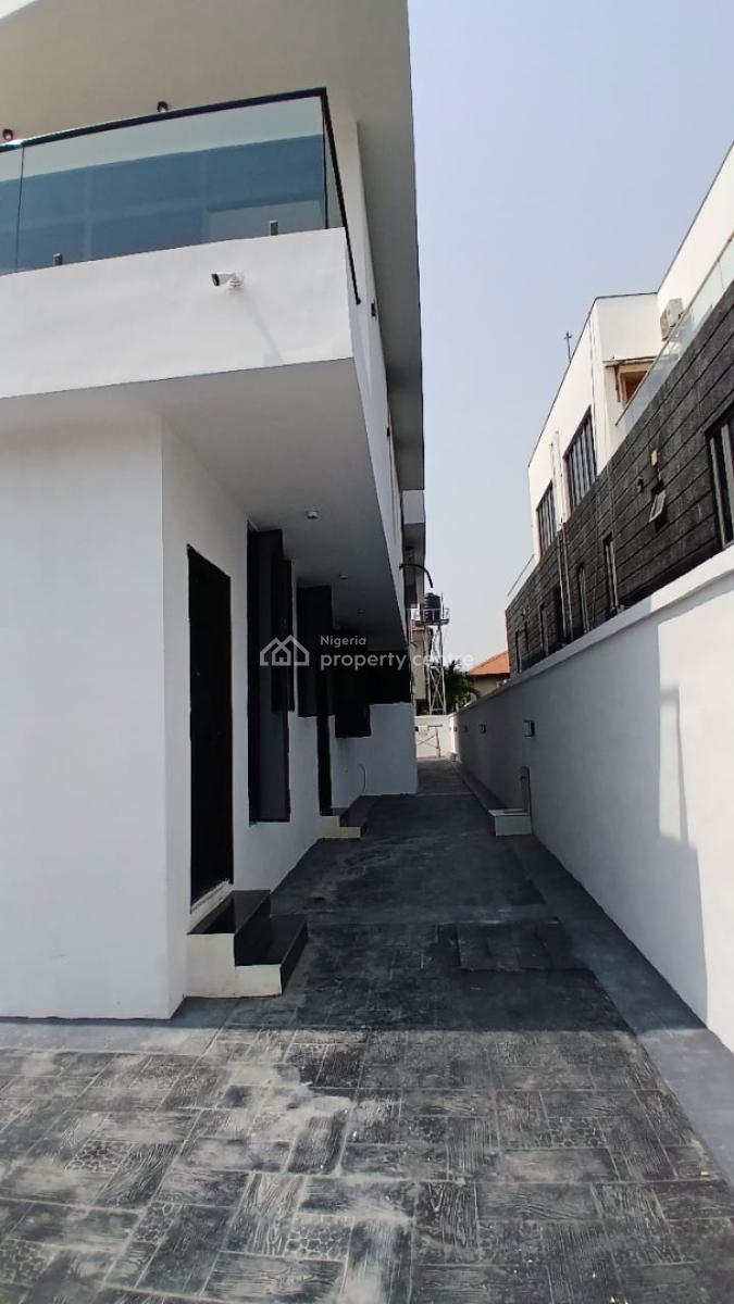 Luxury 5 Bedrooms Fully Detached House with Bq, Lekki Phase 1, Lekki, Lagos, Detached Duplex for Sale