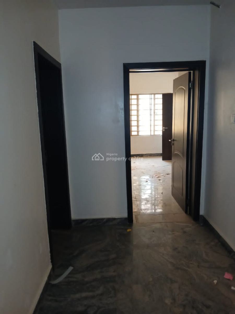 Tastefully Finished and Standard 3 Bedroom Flat with Bq, Close to American International School, Durumi, Abuja, Flat / Apartment for Rent