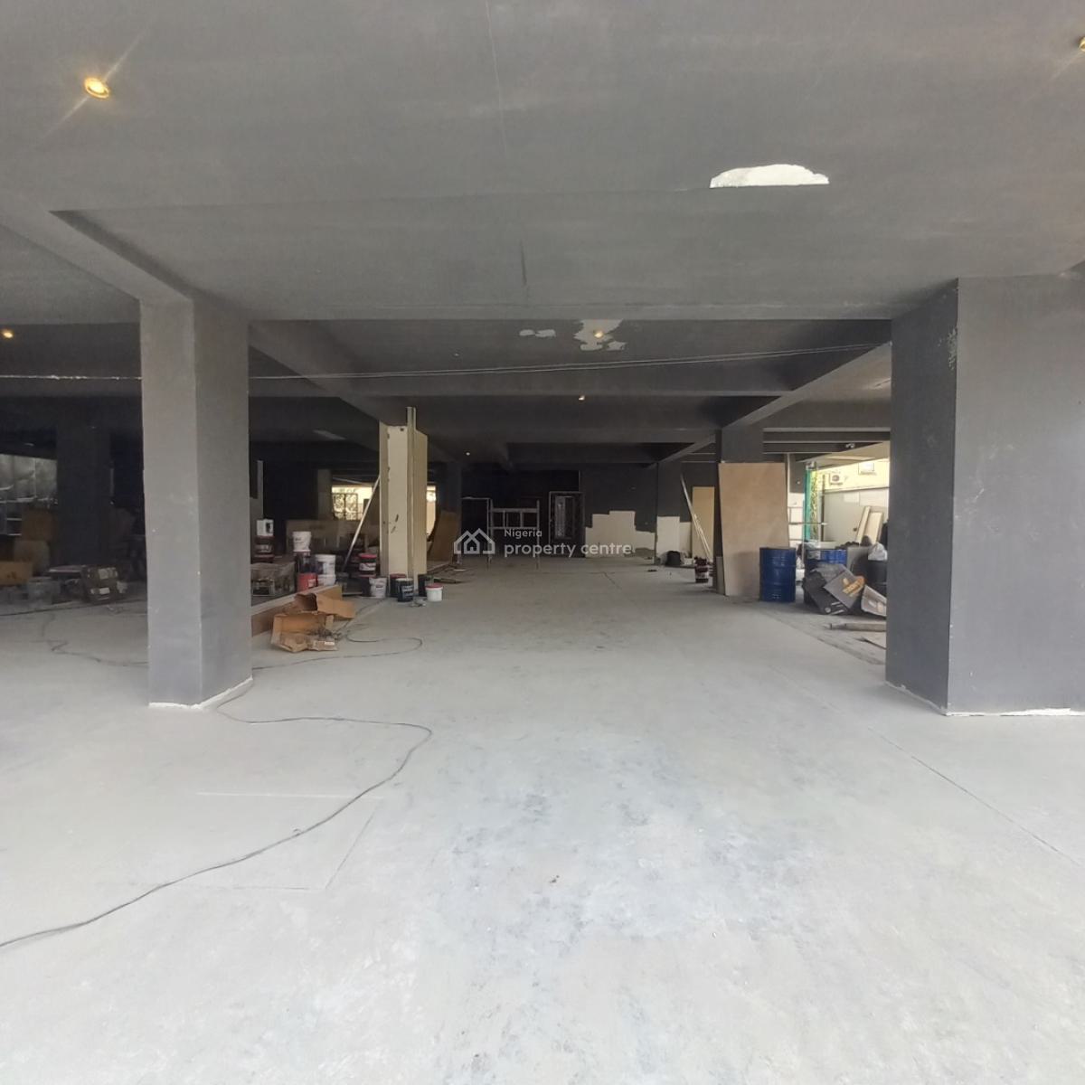 Lovely 2 Bedroom Apartment with Pool and Bq, Lekki Phase 1, Lekki, Lagos, Flat / Apartment for Sale