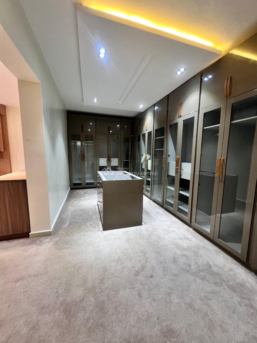 Neatly Built 4 Bedroom Maisonette (pentfloor )nor Furnished, Lekki Right, Lekki Phase 1, Lekki, Lagos, Flat / Apartment for Rent