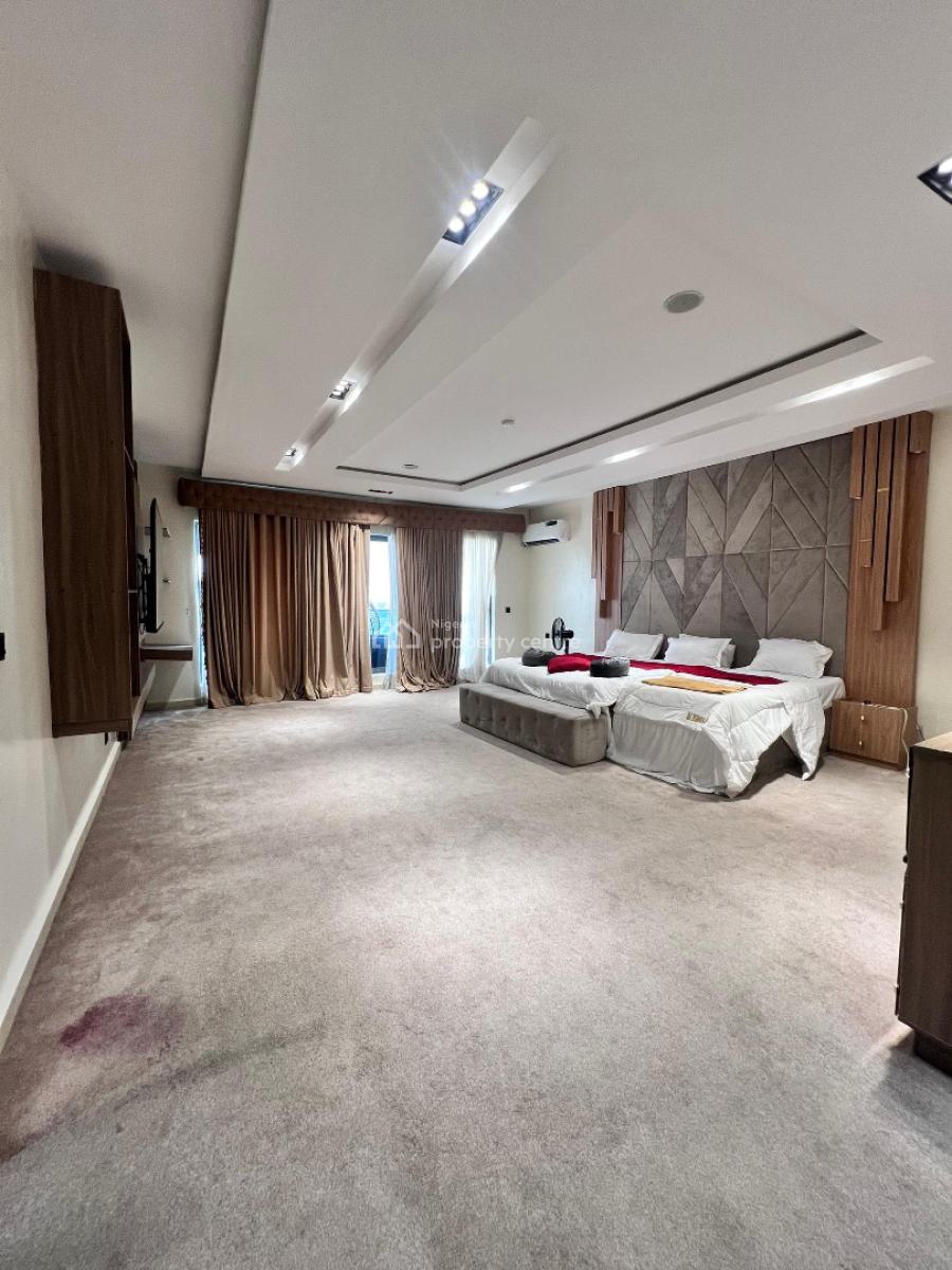 Neatly Built 4 Bedroom Maisonette (pentfloor )nor Furnished, Lekki Right, Lekki Phase 1, Lekki, Lagos, Flat / Apartment for Rent