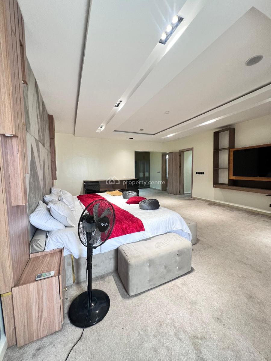 Neatly Built 4 Bedroom Maisonette (pentfloor )nor Furnished, Lekki Right, Lekki Phase 1, Lekki, Lagos, Flat / Apartment for Rent