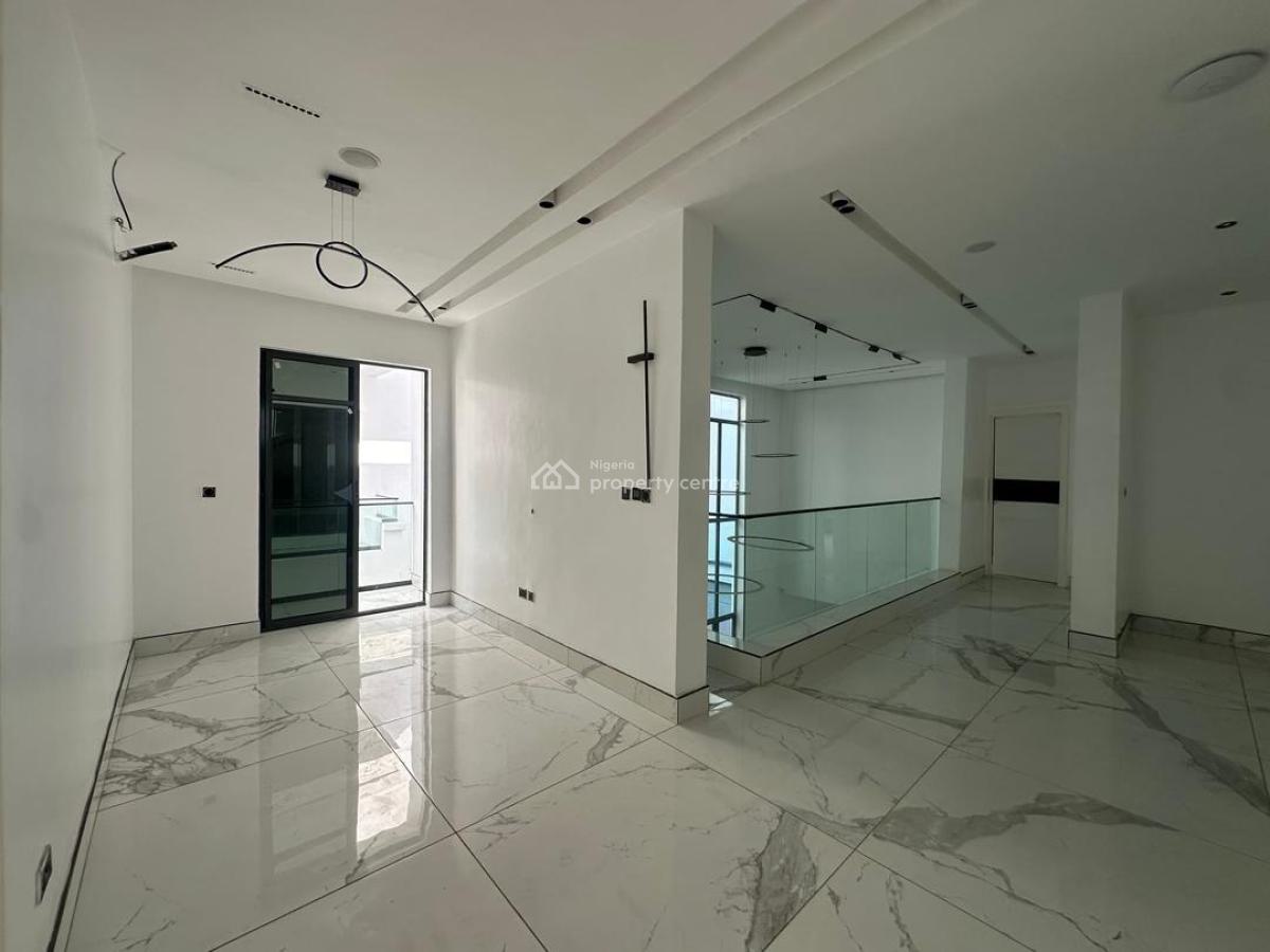 5-bedroom Fully Detached House, Ikota, Lekki, Lagos, Detached Duplex for Sale