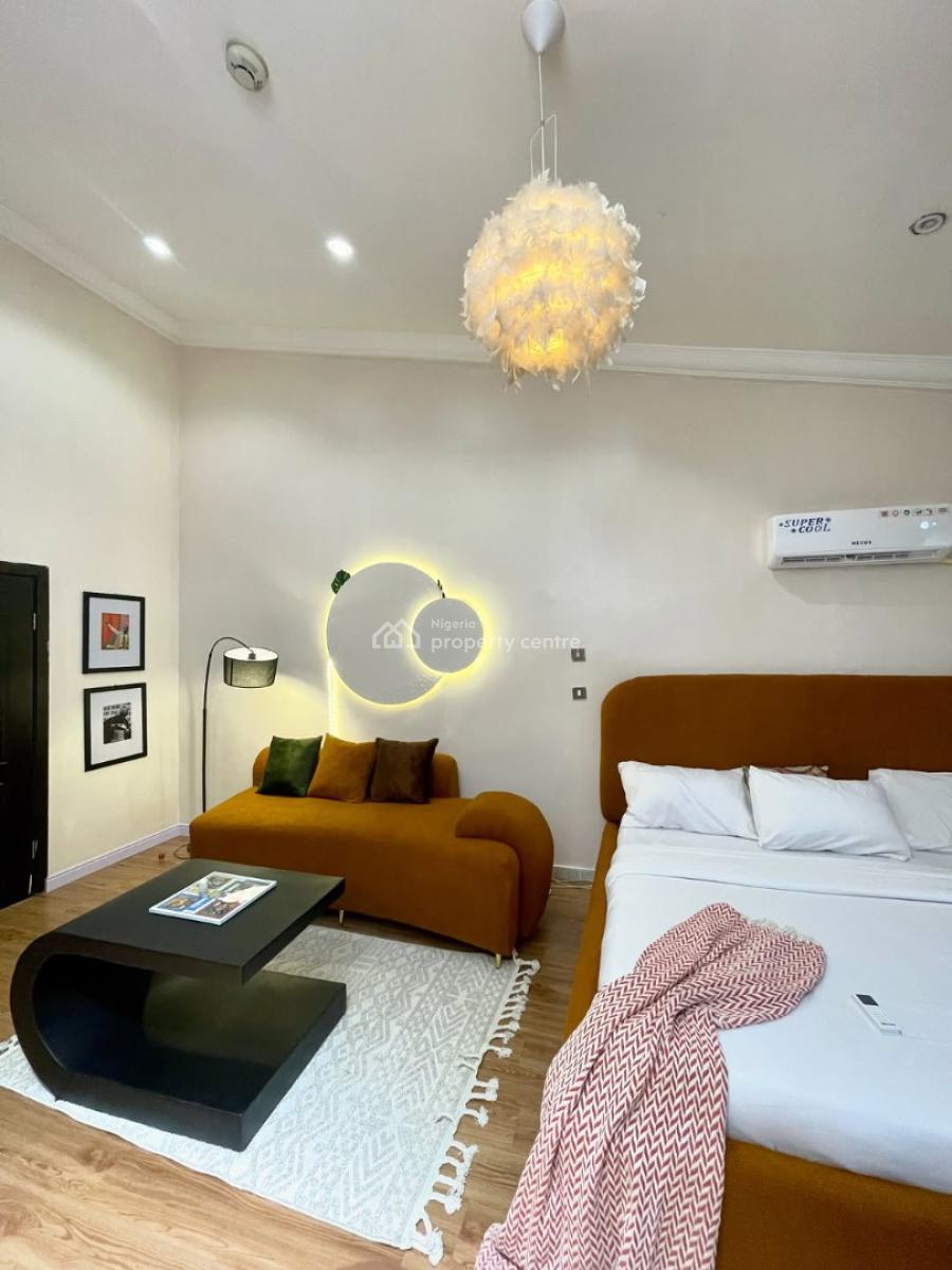 Unfurnished Fully Serviced Studio Apartment, Osapa, Lekki, Lagos, Flat / Apartment for Rent