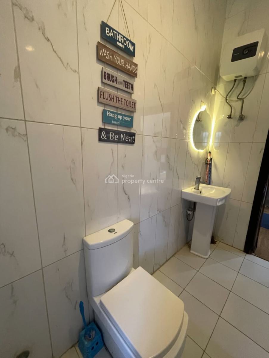 Unfurnished Fully Serviced Studio Apartment, Osapa, Lekki, Lagos, Flat / Apartment for Rent