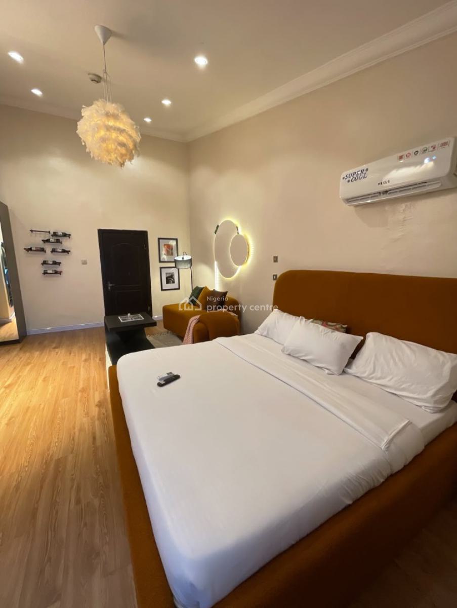 Unfurnished Fully Serviced Studio Apartment, Osapa, Lekki, Lagos, Flat / Apartment for Rent