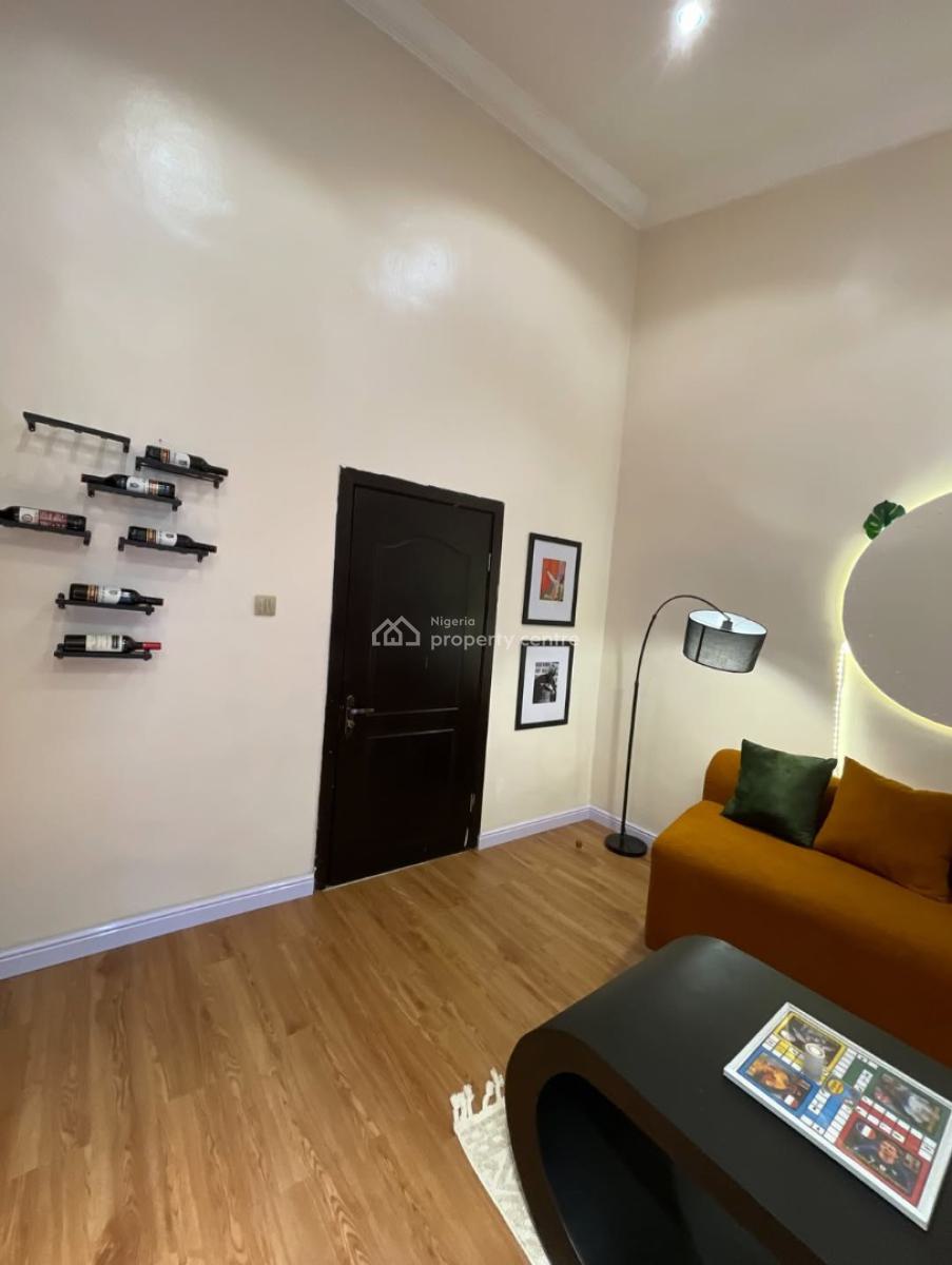 Unfurnished Fully Serviced Studio Apartment, Osapa, Lekki, Lagos, Flat / Apartment for Rent