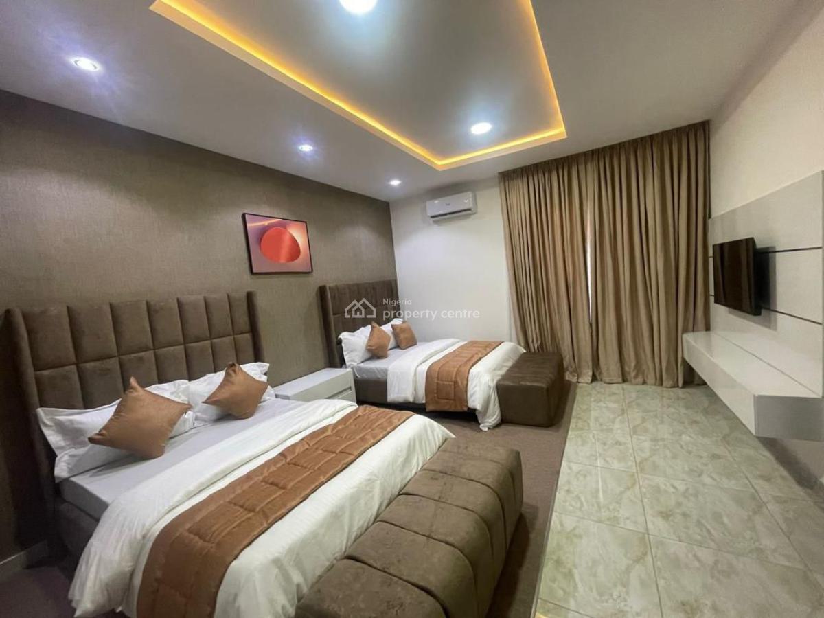 Luxury 3-bedroom Penthouse Apartment, Lekki Phase 1, Lekki, Lagos, Flat / Apartment Short Let