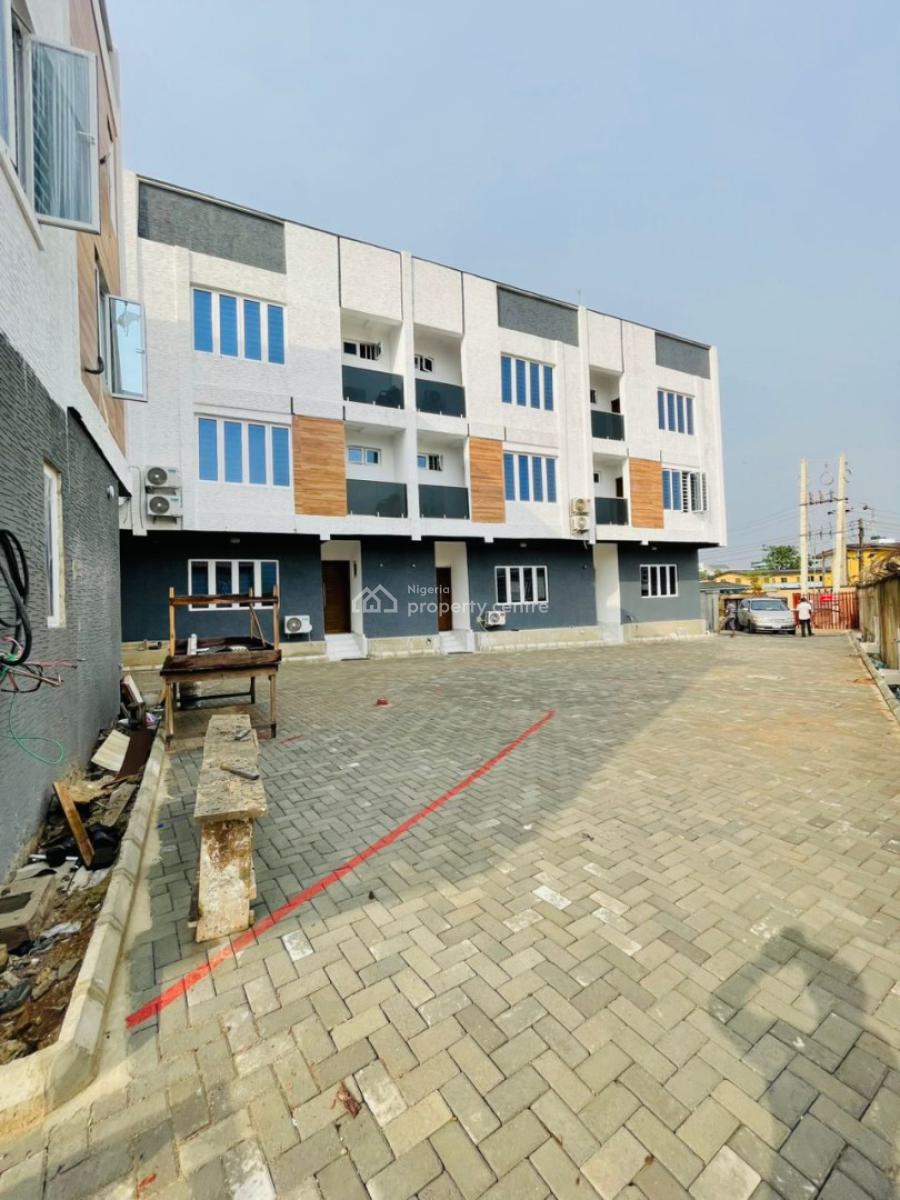 Smartly Built 4-bedroom Terrace Duplex with Bq, Adeniyi Jones, Ikeja, Lagos, Terraced Duplex for Sale