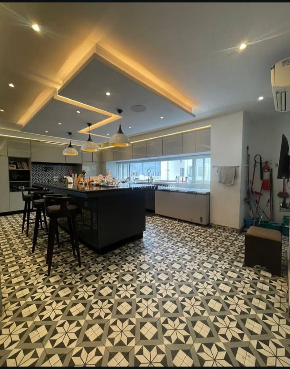 5 Bedroom Detached House, Osapa, Lekki, Lagos, Detached Duplex for Sale