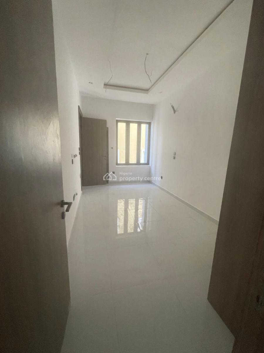 3-bedroom Penthouses, Lekki Phase 1, Lekki, Lagos, Flat / Apartment for Sale