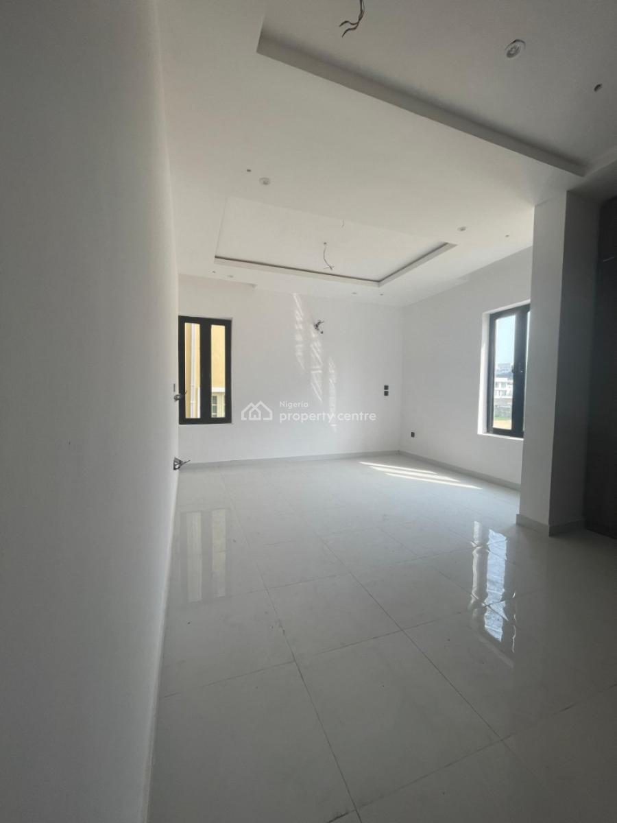 3-bedroom Penthouses, Lekki Phase 1, Lekki, Lagos, Flat / Apartment for Sale