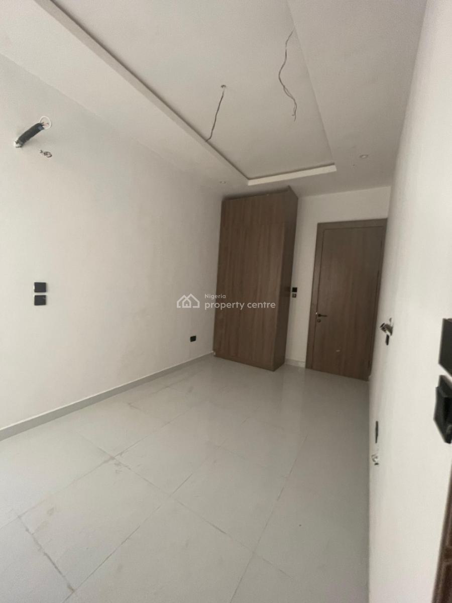 3-bedroom Penthouses, Lekki Phase 1, Lekki, Lagos, Flat / Apartment for Sale