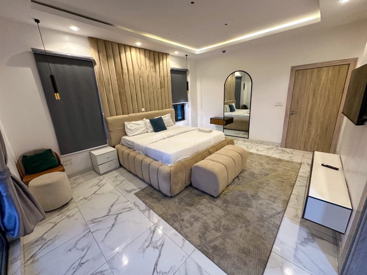 2 Bedroom Furnished  Apartment, Lekki Phase 1, Lekki, Lagos, Flat / Apartment Short Let