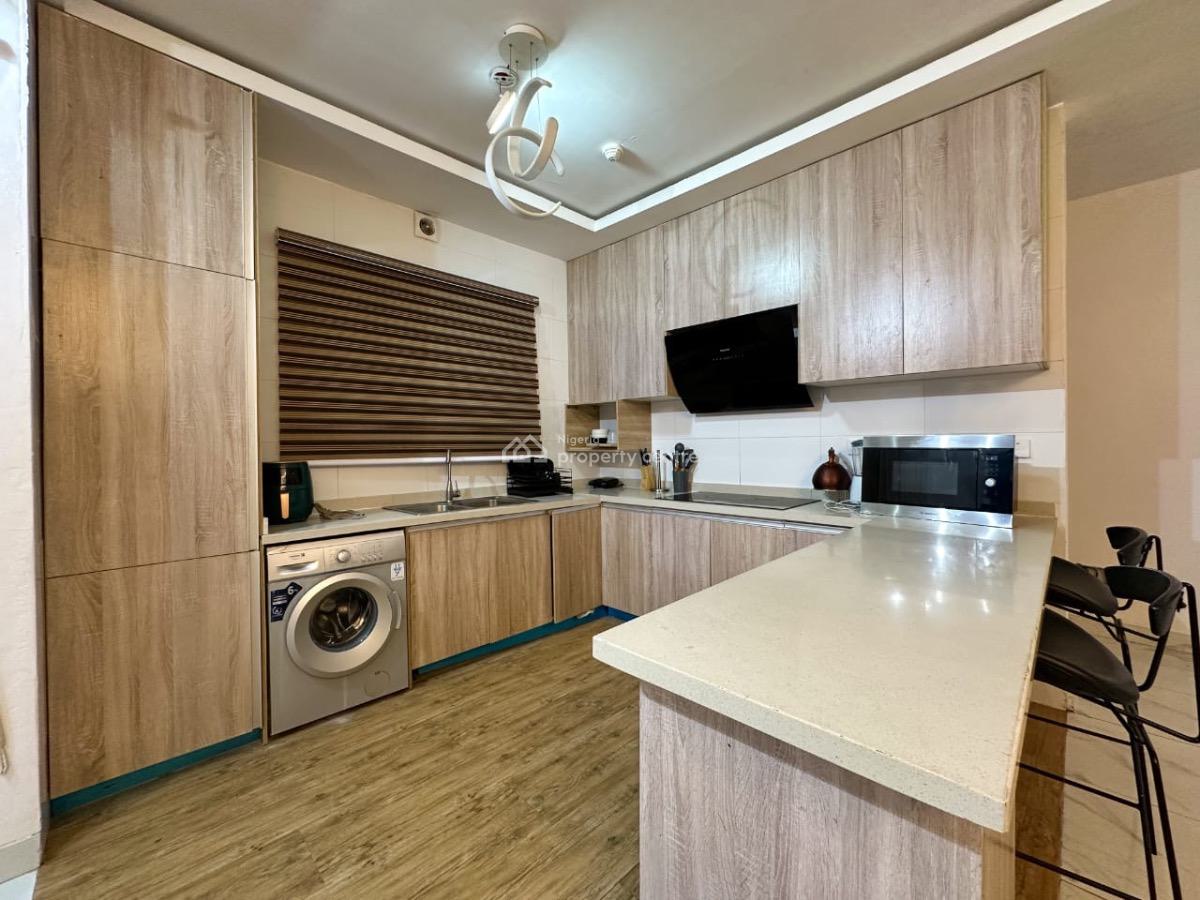 2 Bedroom Furnished  Apartment, Lekki Phase 1, Lekki, Lagos, Flat / Apartment Short Let