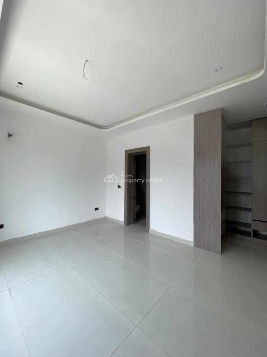 3-bedroom Apartment with Bq, Lekki Phase 1, Lekki, Lagos, Flat / Apartment for Sale