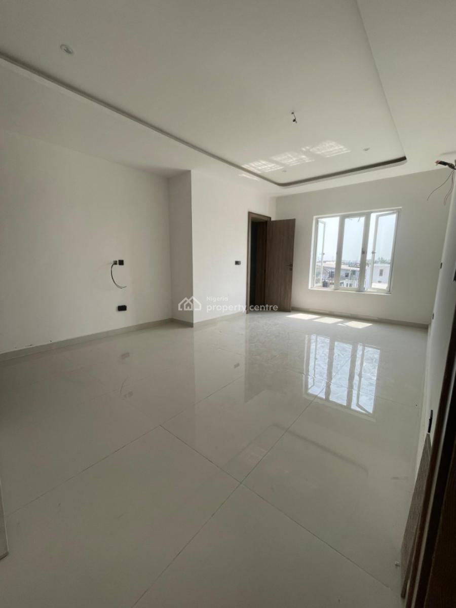 3-bedroom Apartment with Bq, Lekki Phase 1, Lekki, Lagos, Flat / Apartment for Sale