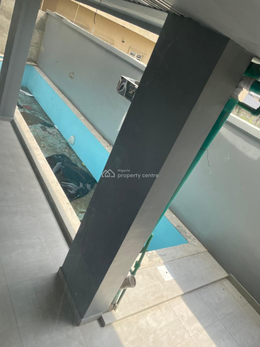 3-bedroom Apartment with Bq, Lekki Phase 1, Lekki, Lagos, Flat / Apartment for Sale