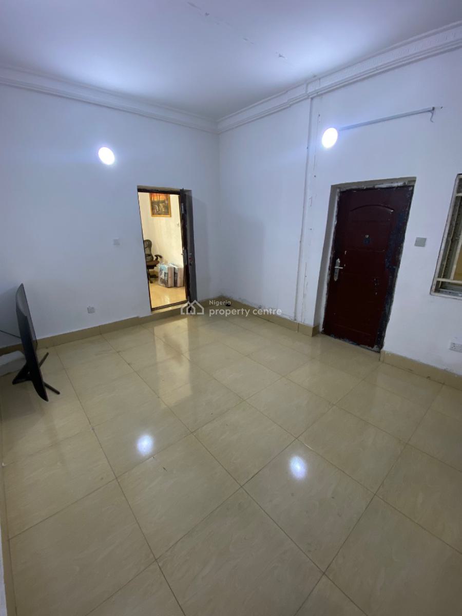 Fully Service 1-bedroom Miniflat in a Well Secured Estate, Opposite Vgc, Ikota, Lekki, Lagos, Mini Flat (room and Parlour) for Rent