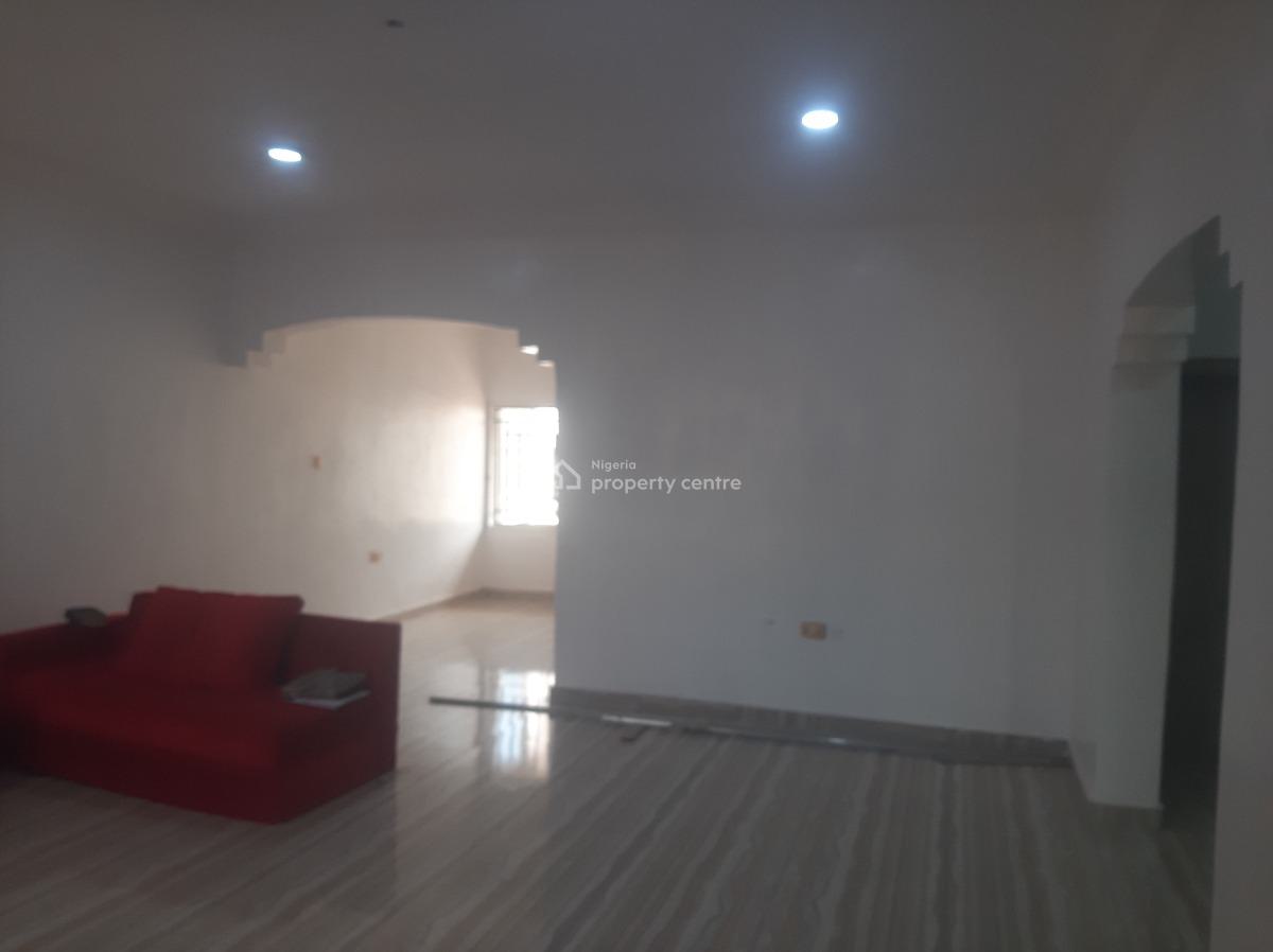 Tastefully Finished and Newly Renovated 3 Bedroom Flat, Guzape Hills, Guzape District, Abuja, Flat / Apartment for Rent