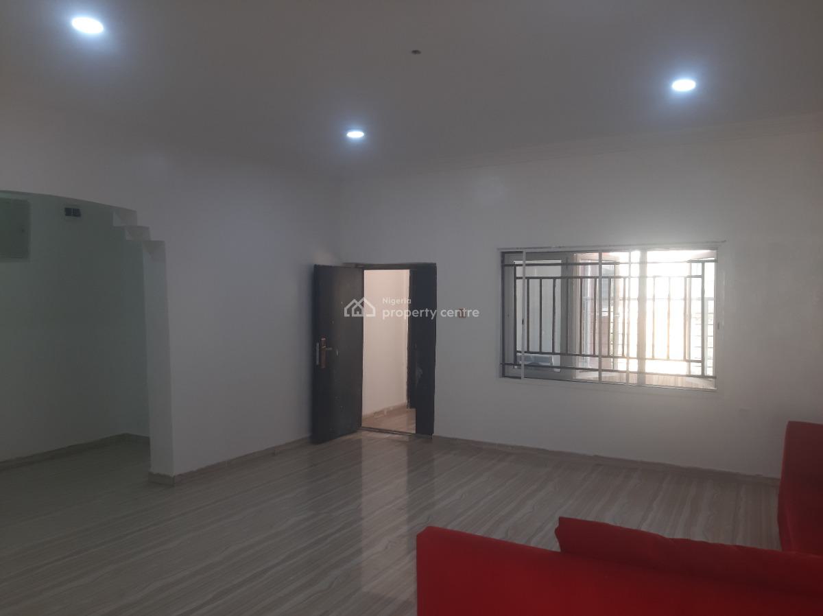 Tastefully Finished and Newly Renovated 3 Bedroom Flat, Guzape Hills, Guzape District, Abuja, Flat / Apartment for Rent