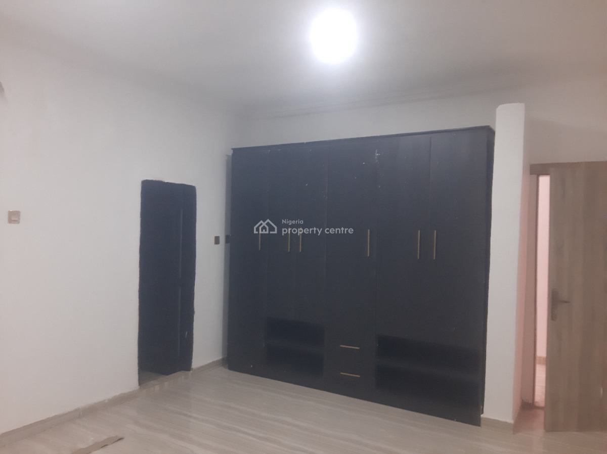 Tastefully Finished and Newly Renovated 3 Bedroom Flat, Guzape Hills, Guzape District, Abuja, Flat / Apartment for Rent
