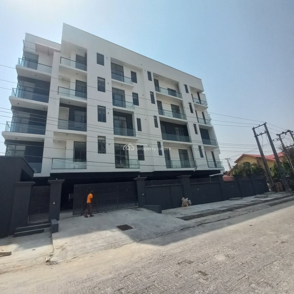 Beautiful  2 Bedroom Apartment with Pool, Gym and Elevator, Lekki Phase 1, Lekki, Lagos, Flat / Apartment for Sale