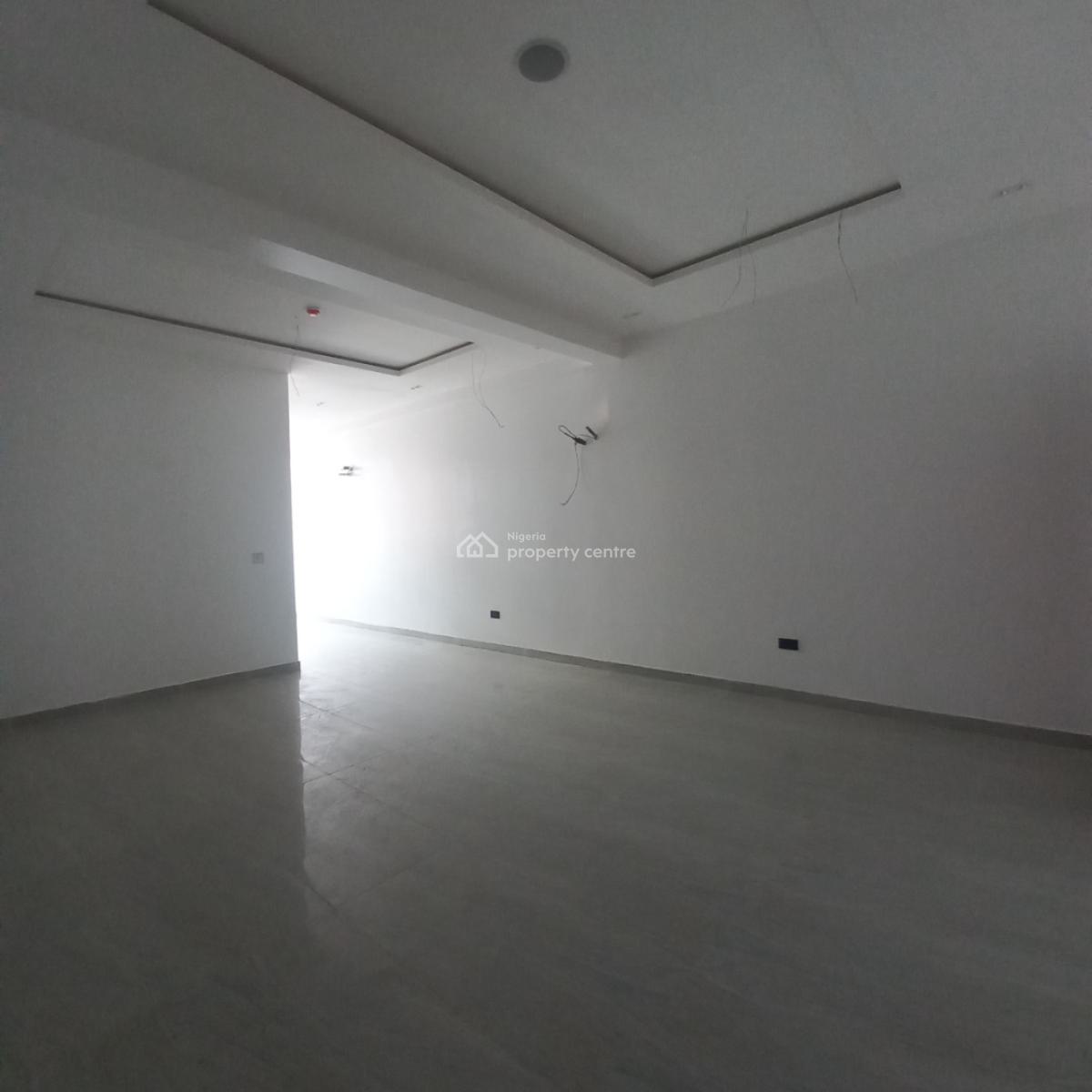 Beautiful  2 Bedroom Apartment with Pool, Gym and Elevator, Lekki Phase 1, Lekki, Lagos, Flat / Apartment for Sale