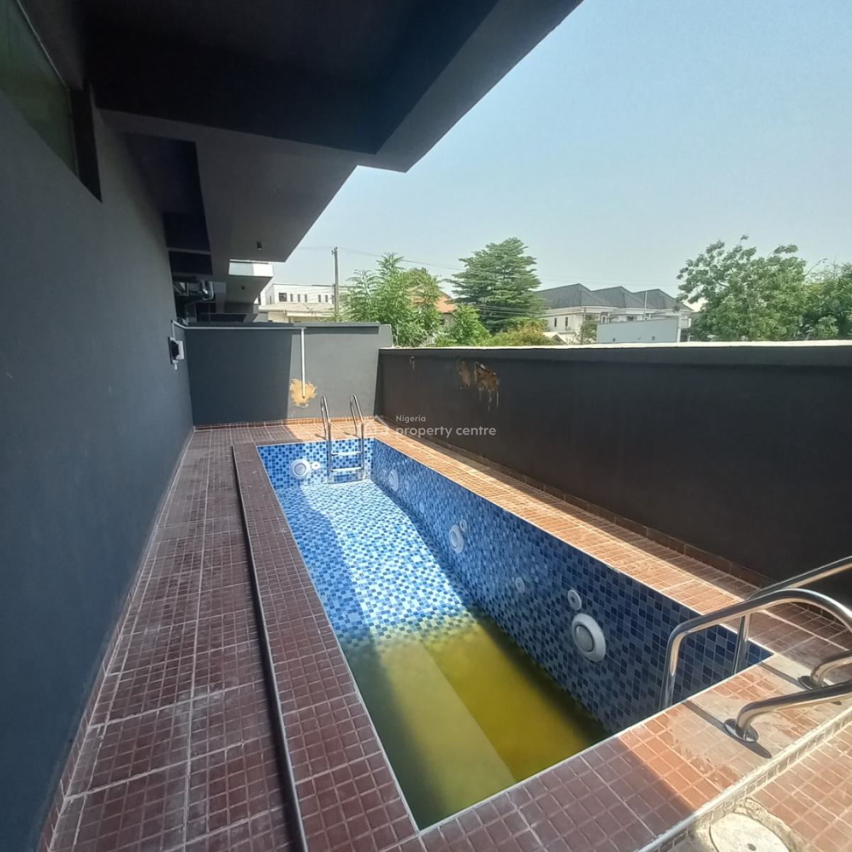 Beautiful  2 Bedroom Apartment with Pool, Gym and Elevator, Lekki Phase 1, Lekki, Lagos, Flat / Apartment for Sale