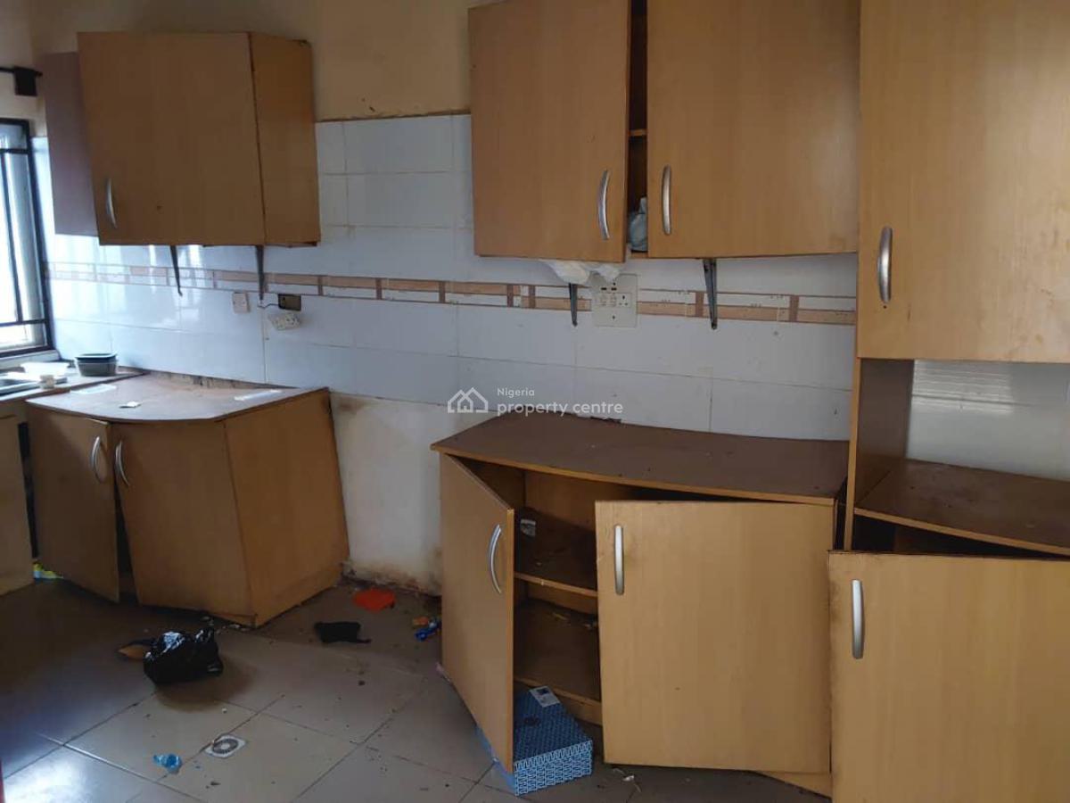 Spacious 4 Bedroom Semi-detached with Bq, Diamond Estate, Sangotedo, Ajah, Lagos, Semi-detached Duplex for Sale