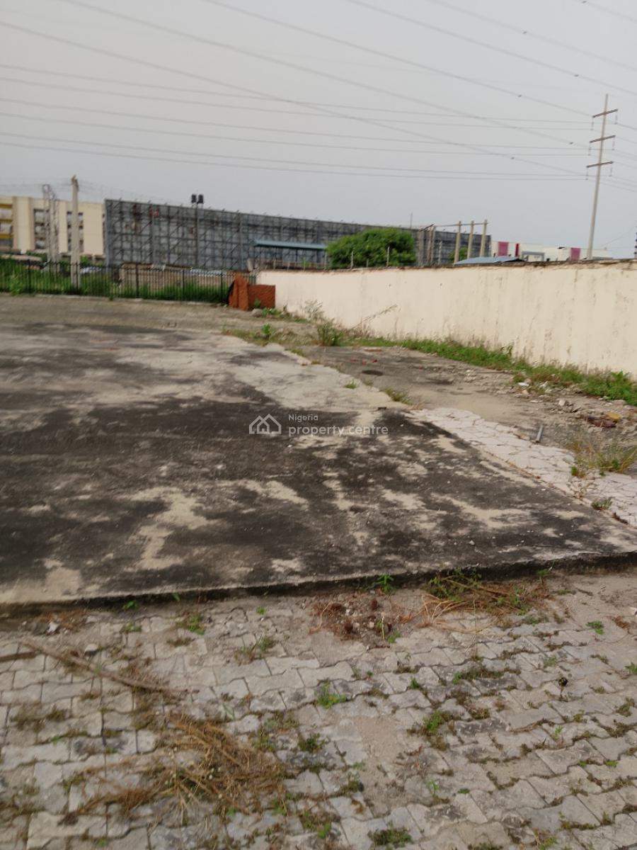 2300sqm Land Facing The Expressway Fenced Round with Gate, Between Marwa and Ikate Lekki Epe Expressway, Lekki Phase 1, Lekki, Lagos, Mixed-use Land for Sale