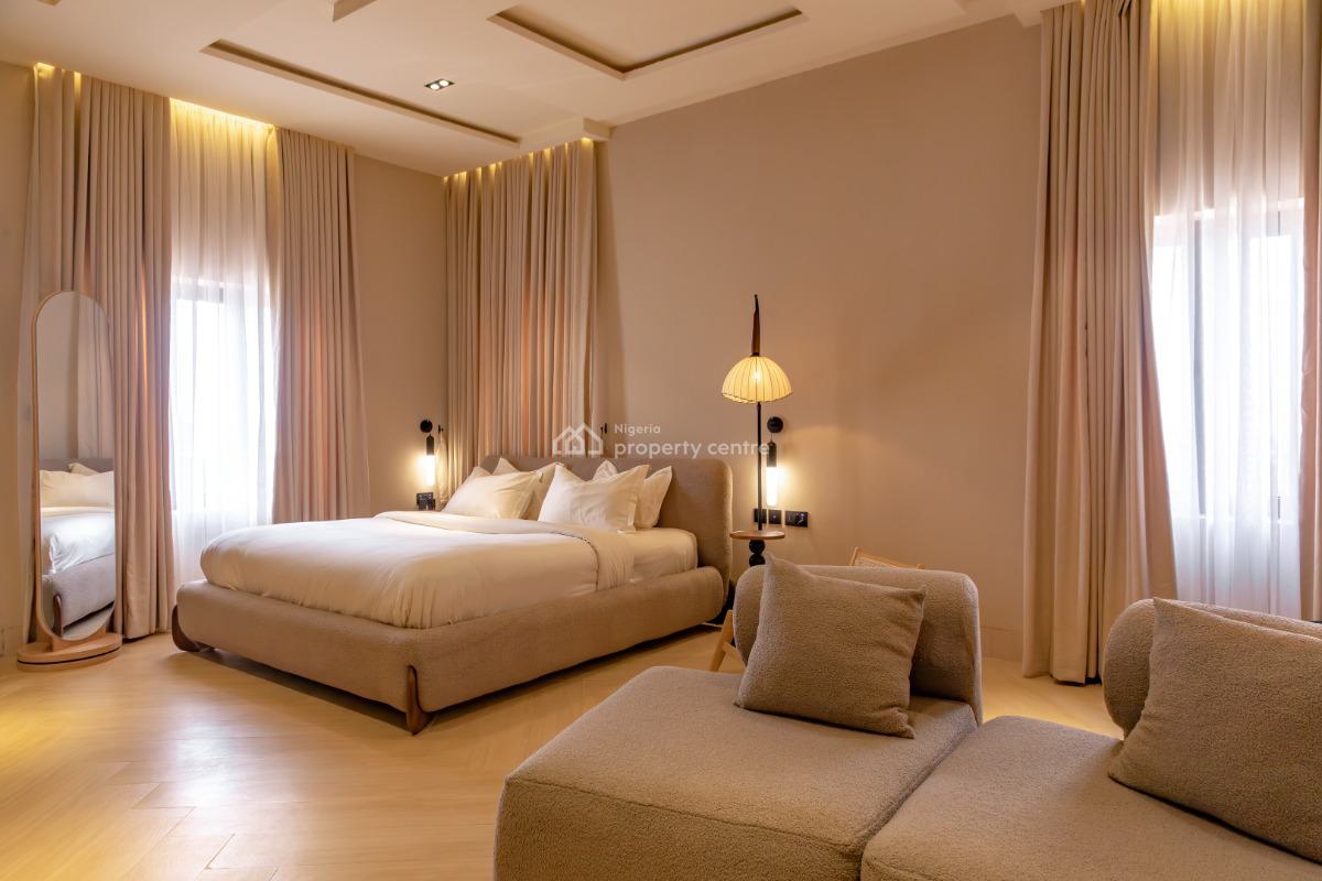 Smart and Cosy Large Studio Apartment with Bathtub, Linda Chalker Street, Asokoro District, Abuja, Flat / Apartment Short Let