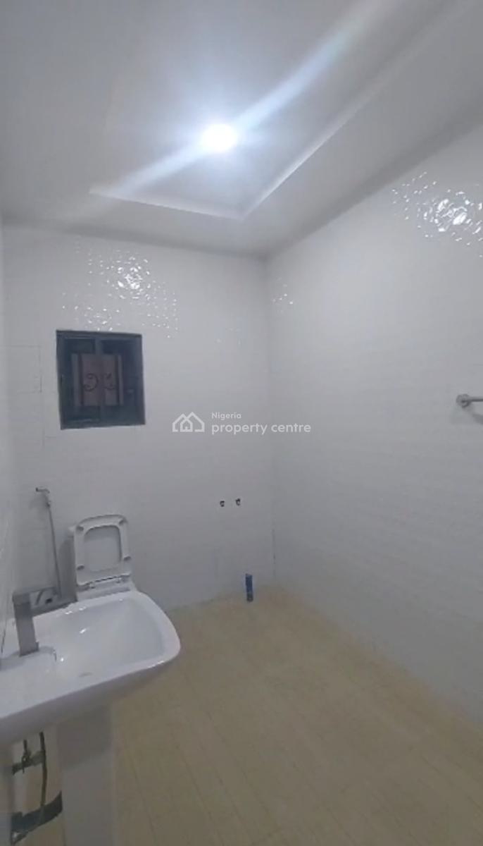 Brand-new 4 Bedroom Bungalow, Idu Industrial, Abuja, Flat / Apartment for Rent