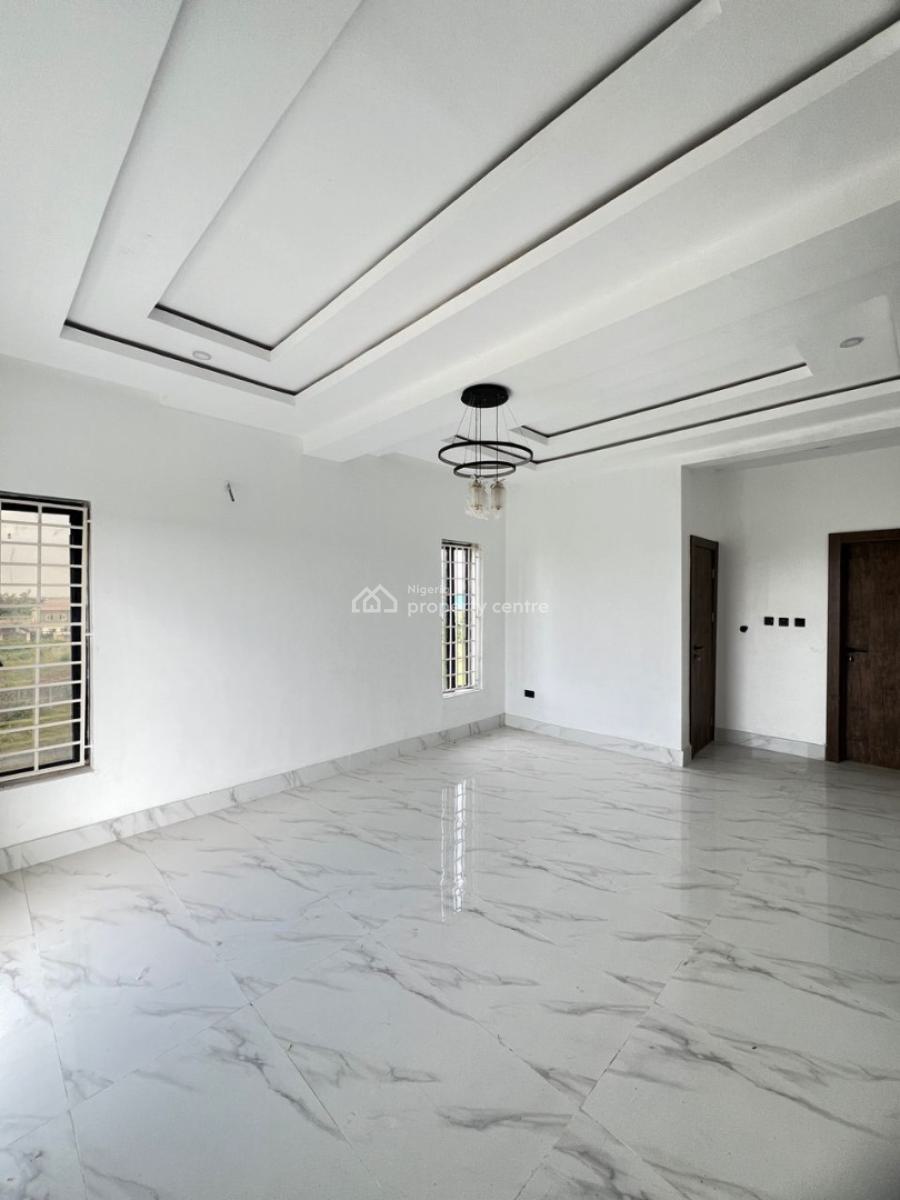 2 Bedroom Flat with Bq, Lekki Scheme2, Lekki, Lagos, Flat / Apartment for Rent