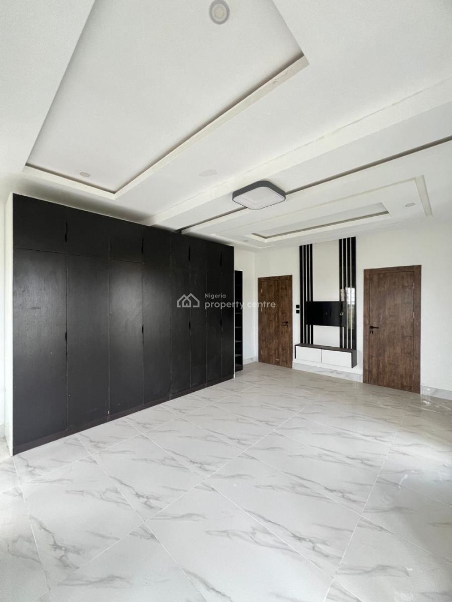 2 Bedroom Flat with Bq, Lekki Scheme2, Lekki, Lagos, Flat / Apartment for Rent