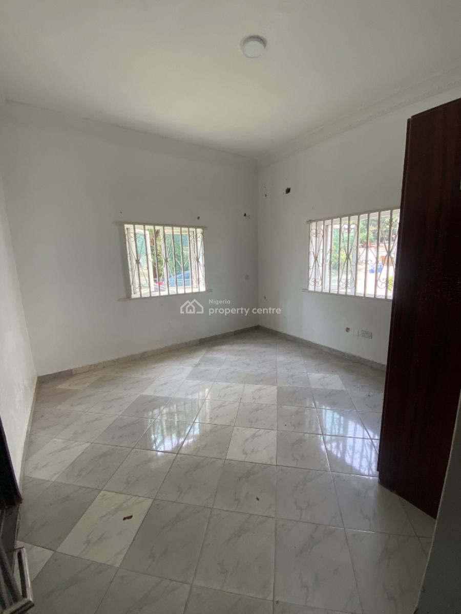 Spacious Fully Serviced ‎3-bedroom Apartment in a Prime Estate, Opposite Vgc, Ikota, Lekki, Lagos, Flat / Apartment for Rent