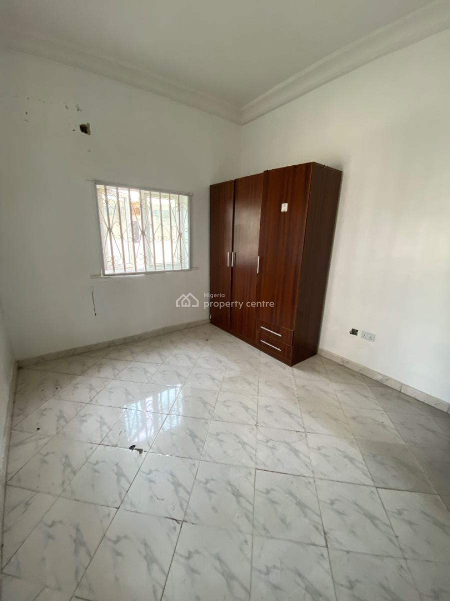 Spacious Fully Serviced ‎3-bedroom Apartment in a Prime Estate, Opposite Vgc, Ikota, Lekki, Lagos, Flat / Apartment for Rent