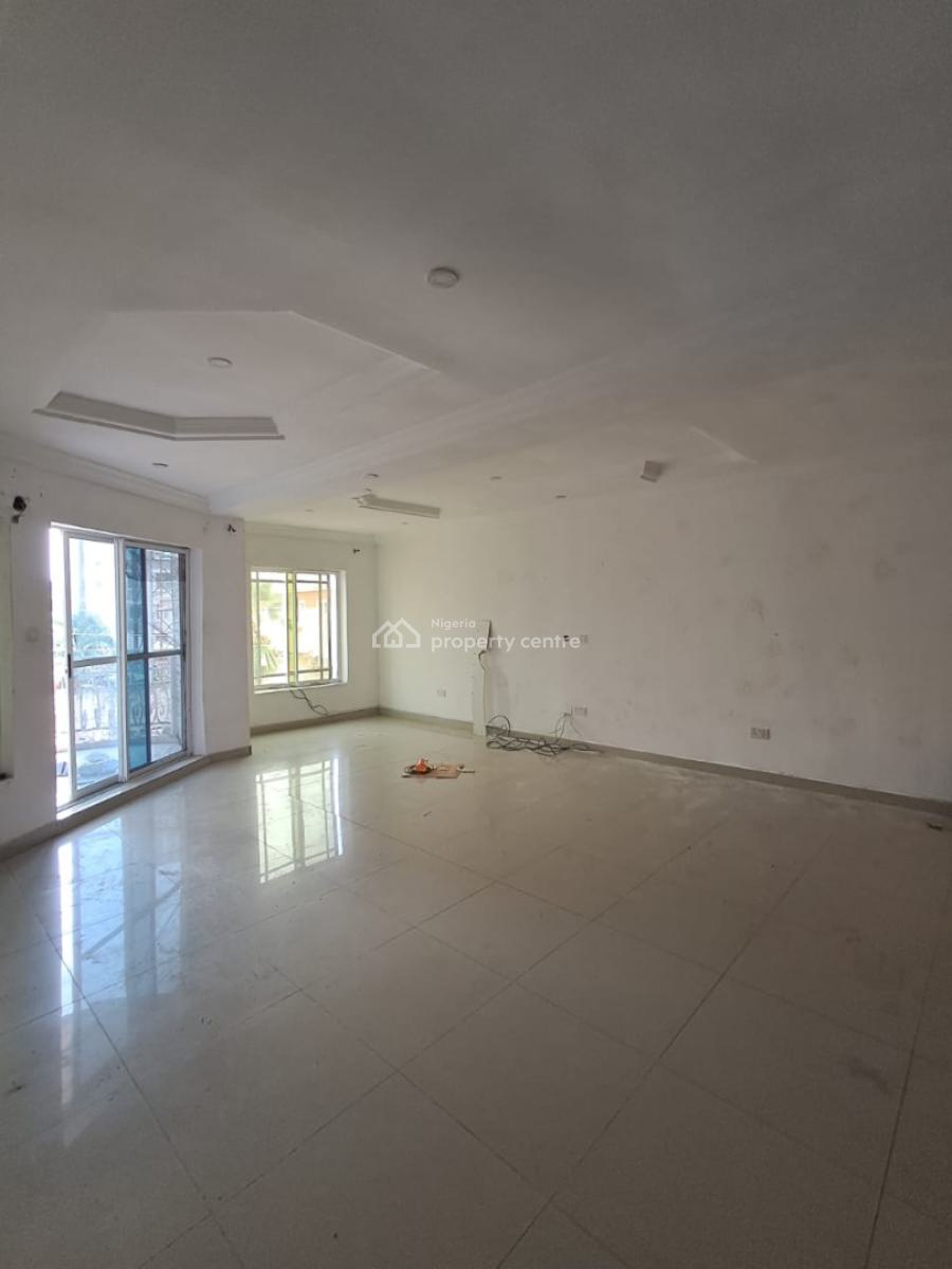 Spacious Standard 2-bedroom Apartment (first Floor), New Road Alpha Beach Chevron, Lekki, Lagos, Flat / Apartment for Rent