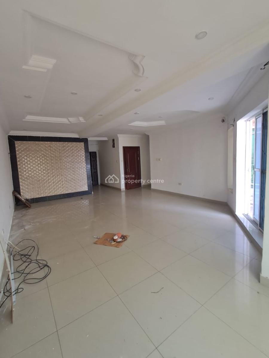 Spacious Standard 2-bedroom Apartment (first Floor), New Road Alpha Beach Chevron, Lekki, Lagos, Flat / Apartment for Rent
