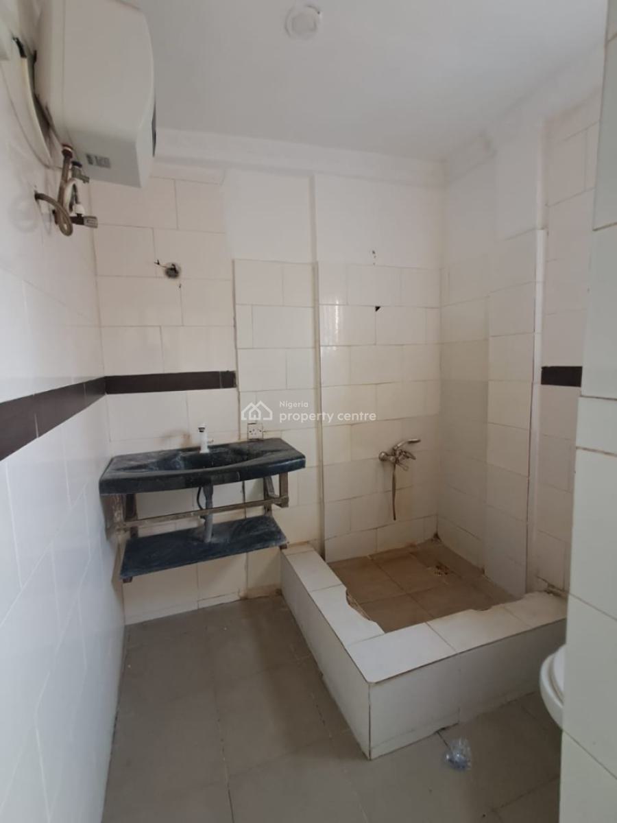 Spacious Standard 2-bedroom Apartment (first Floor), New Road Alpha Beach Chevron, Lekki, Lagos, Flat / Apartment for Rent