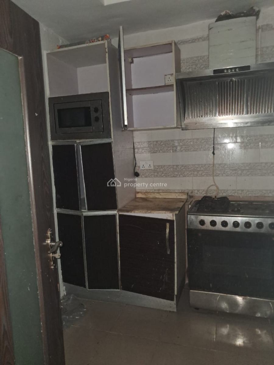 Spacious Standard 2-bedroom Apartment (first Floor), New Road Alpha Beach Chevron, Lekki, Lagos, Flat / Apartment for Rent