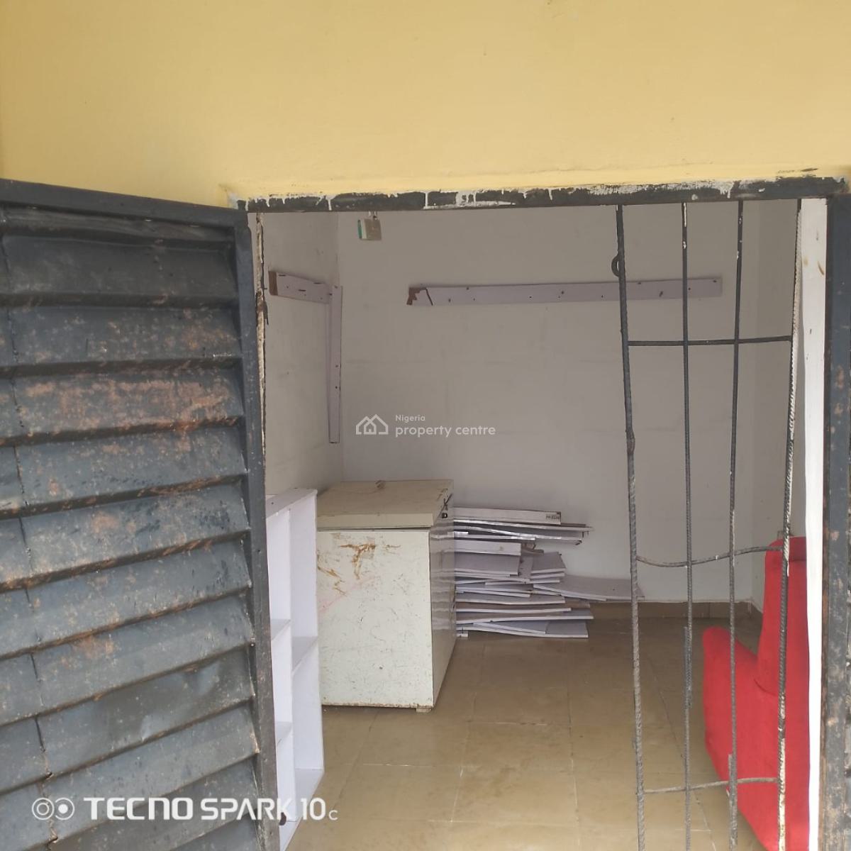 Shop for Commercial Use, Silverland Estate, Sangotedo, Ajah, Lagos, Shop for Rent