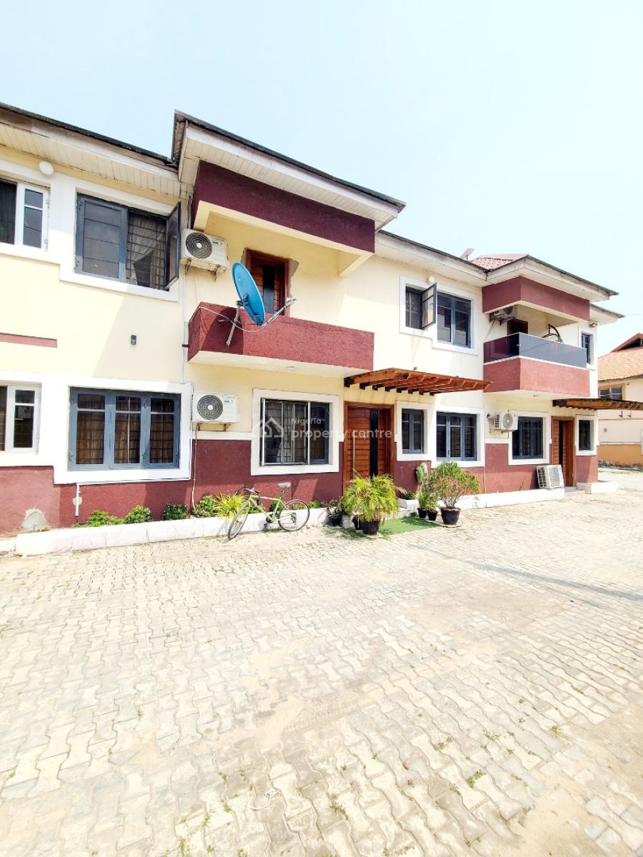 Spacious Modern 3 Bedroom Terrace Duplex, Ilasan, Lekki, Lagos, Terraced Duplex for Rent