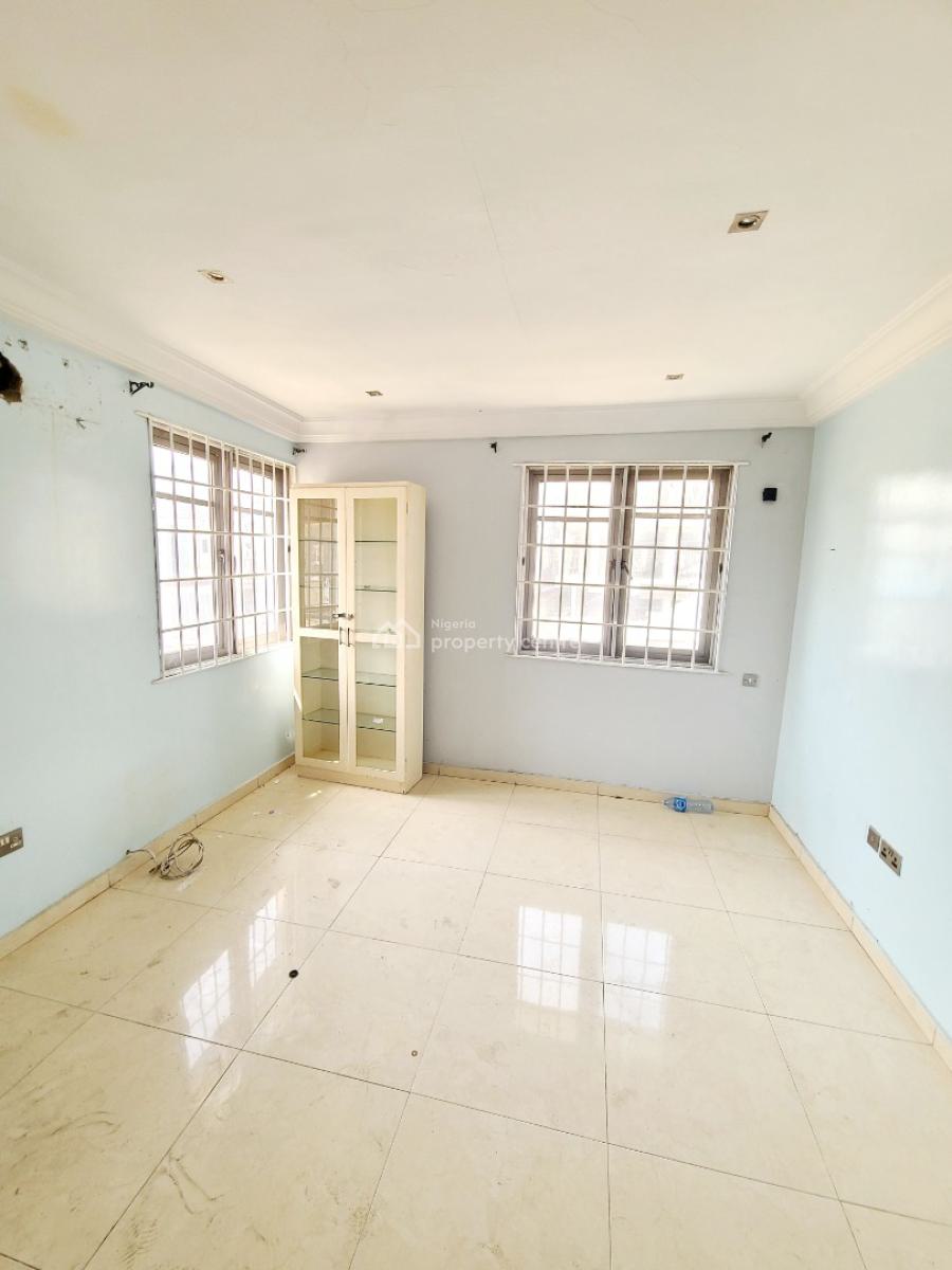 Spacious Modern 3 Bedroom Terrace Duplex, Ilasan, Lekki, Lagos, Terraced Duplex for Rent