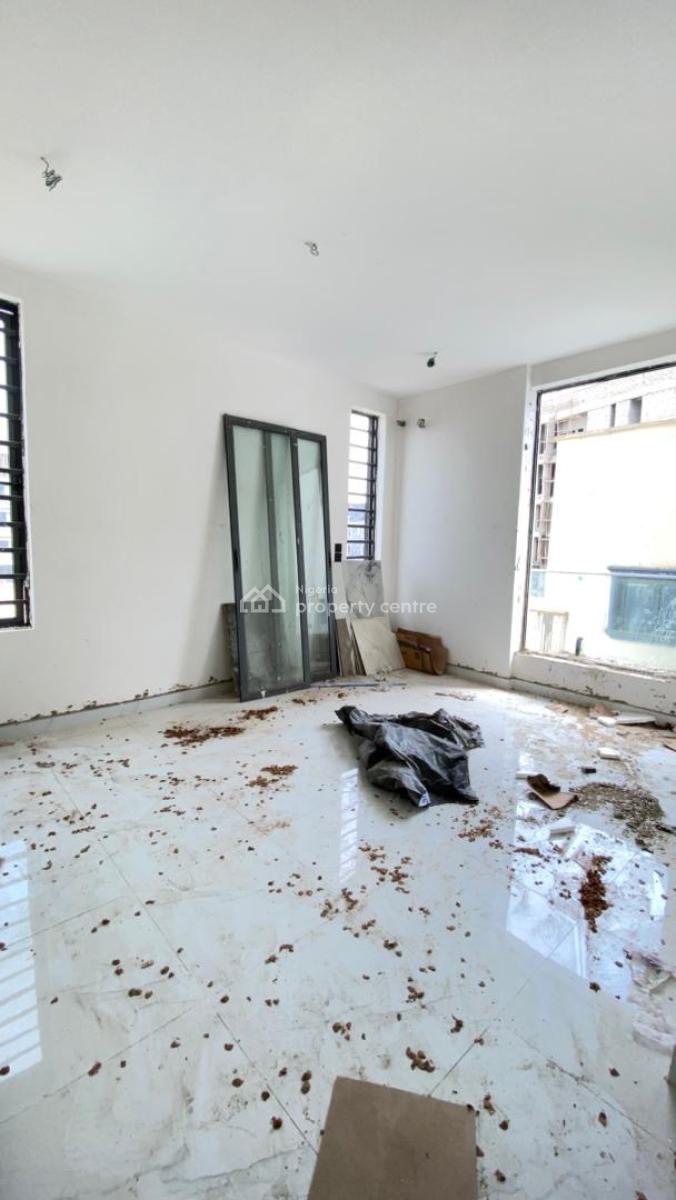 Nicely Built 3bedroom Apartment with Swimming Pool ,gym &elevator, Lekki Phase One ,lekki ,lagos ,nigeria, Lekki Phase 1, Lekki, Lagos, Flat / Apartment for Sale