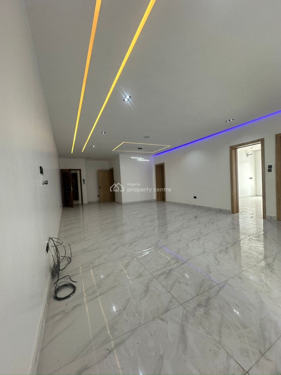 Beautifully Built 2bedroom Apartment with Swimming Pool ,gym&elevator, Lekki Phase One ,lekki ,lagos , Nigeria, Lekki Phase 1, Lekki, Lagos, Flat / Apartment for Sale